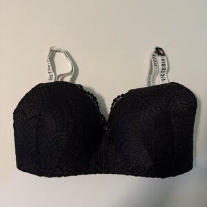Victoria's Secret Black Lace Bra NWT